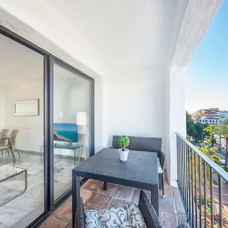 Jardines Del Puerto Apartment Marbella Exterior photo